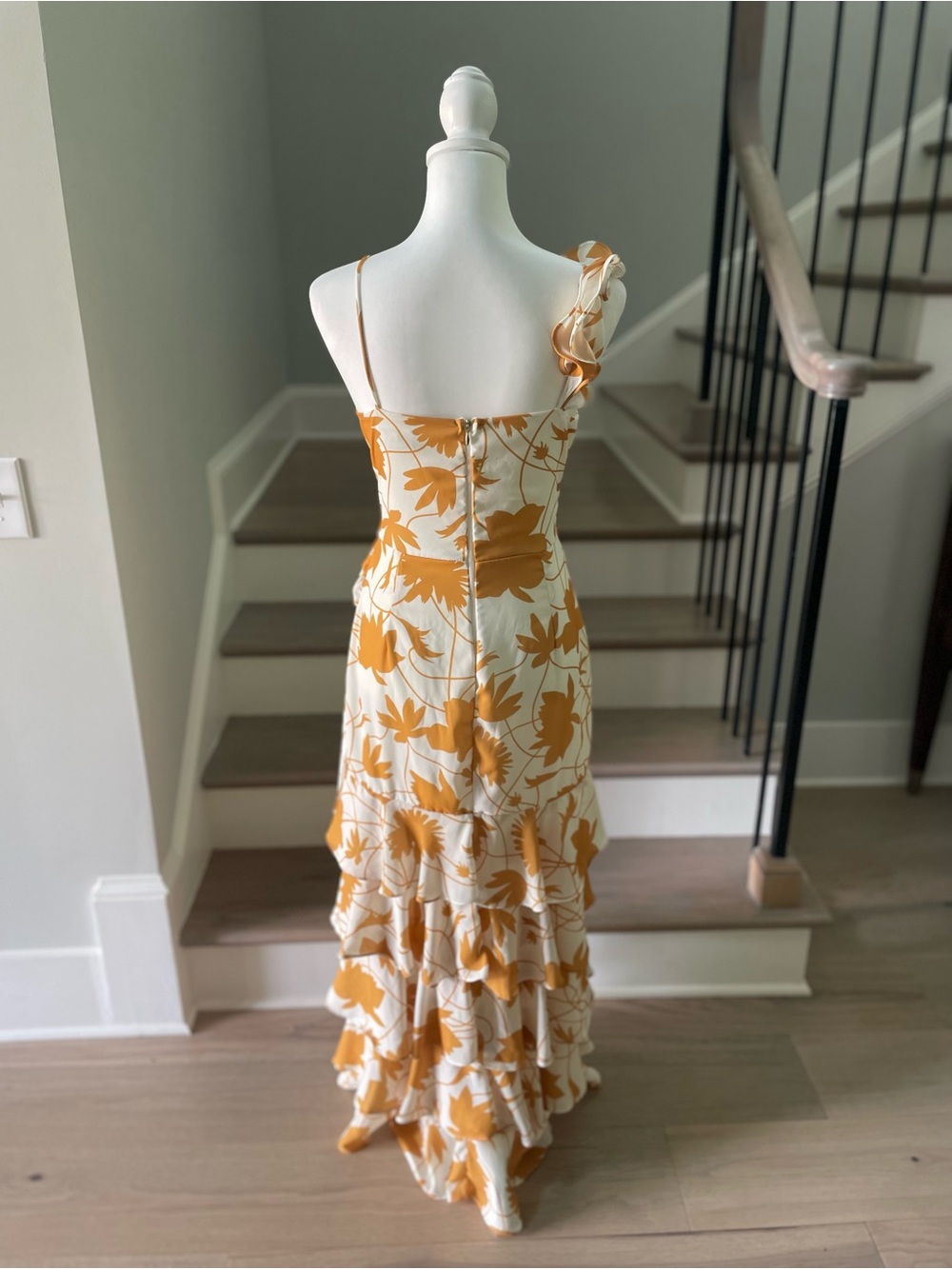 Pepita Pérez Tropical Yellow Floral Tiered Maxi Dress with Cutout - Picture 13 of 16